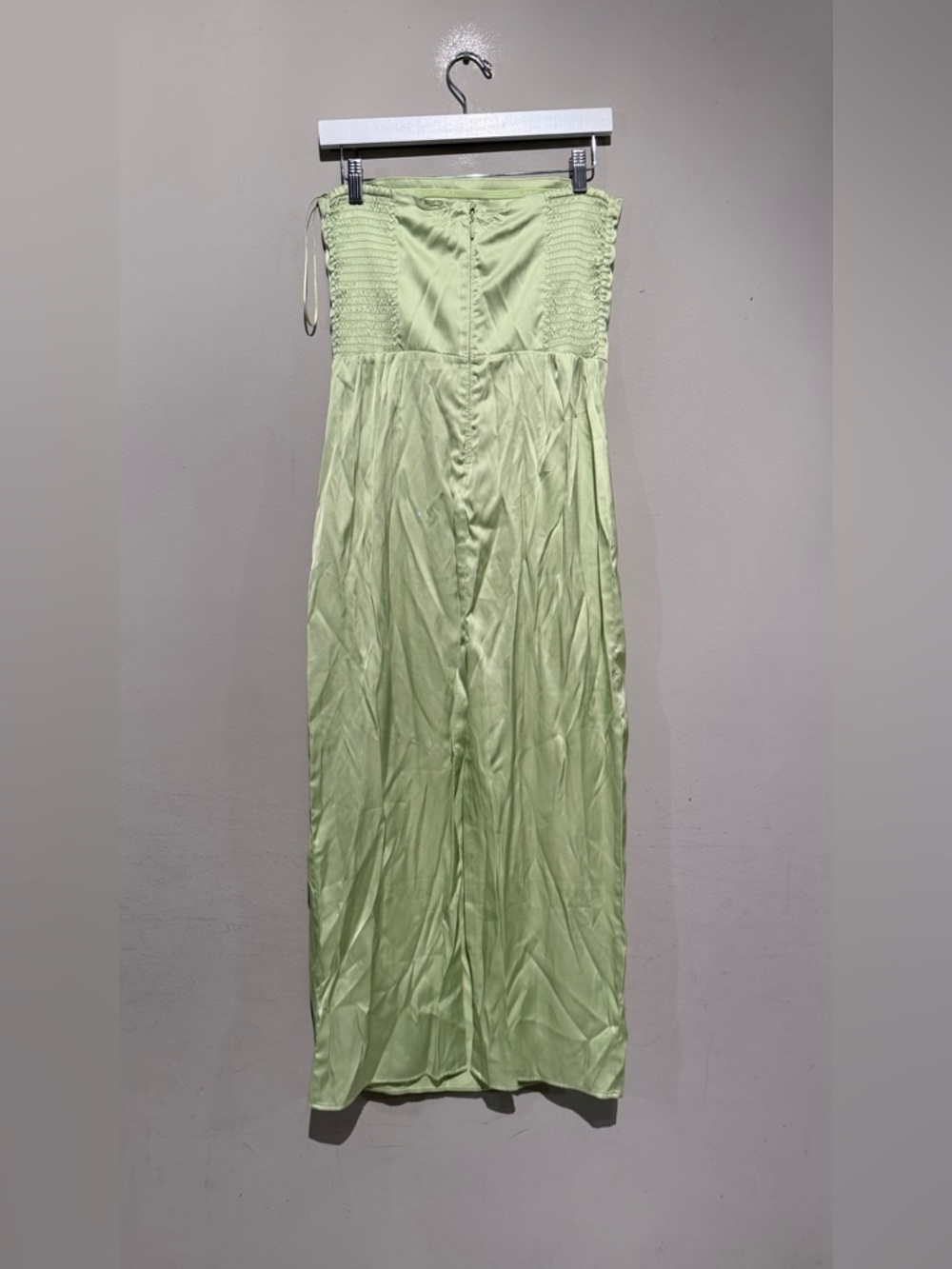 Abercrombie & Fitch Strapless Lime Green Satin Midi Dress - Picture 8 of 10